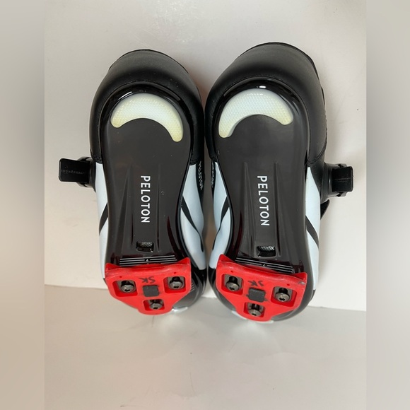 Peloton Cycling Shoes Women's Size 37 / US 6 Spin Shoes Clip In - Picture 5 of 6